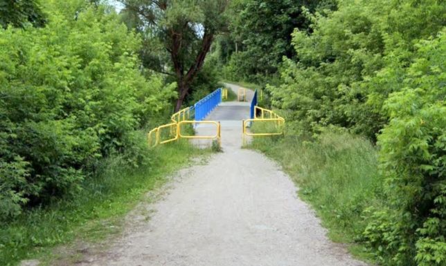 zamknięcie kładki dla pieszych pomiędzy Ogrodową i Reymonta w Suwałkach