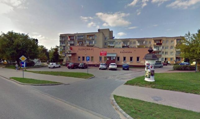 Problem ze schodami do biblioteki