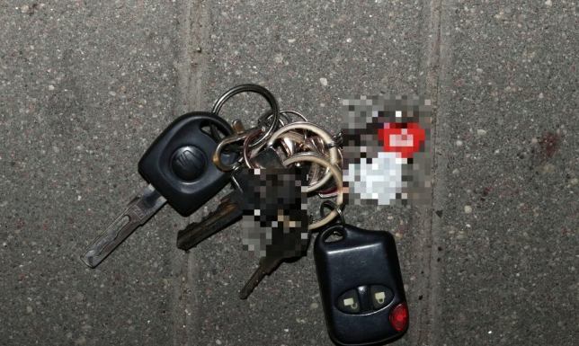 Suwalscy policjanci zatrzymali podejrzanych o kradzież pojazdu