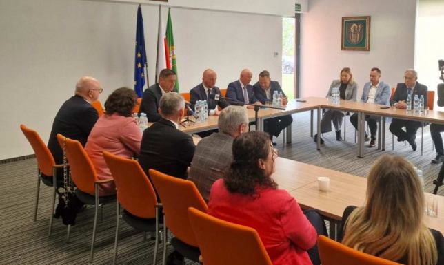 Konferencja prasowa KW Rafała Trzaskowskiego w Suwałkach