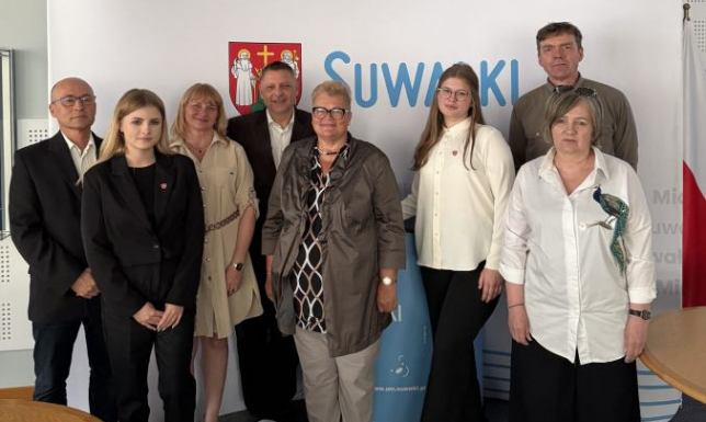 Konferencja ekologiczna w Ratuszu Spotkanie zostało zorganizowane przez Suwalski Ośrodek Doskonalenia Nauczycieli