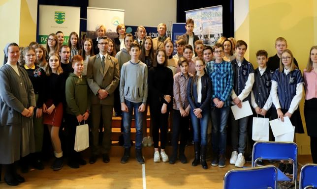 IV Międzyszkolny Konkurs Wiedzy o Suwałkach i Suwalszczyźnie IV Międzyszkolny Konkurs Wiedzy o Suwałkach i Suwalszczyźnie