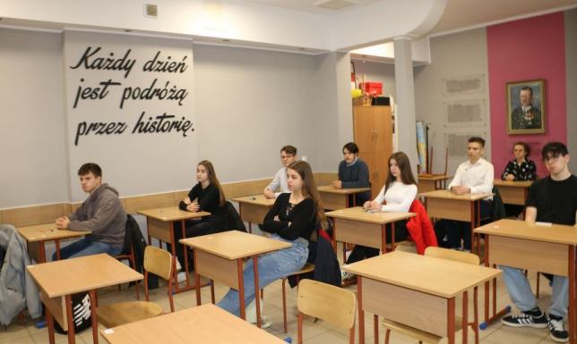 konkurs wiedzy o Sejmie Rzeczypospolitej Polskiej w II Liceum Ogólnokształcącym