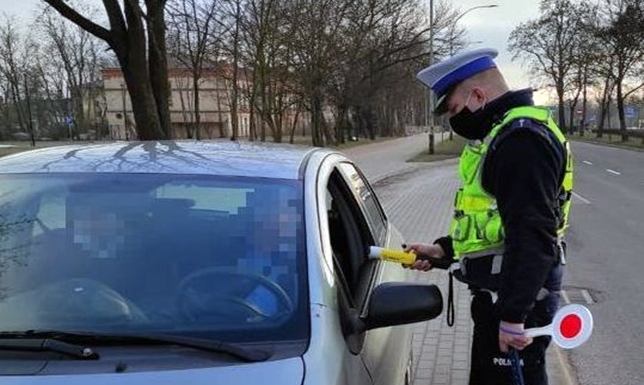 KMP Suwałki, kontrole drogowe kierowców