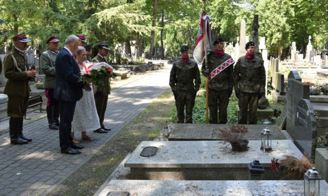 Święto 1 Pułku Ułanów Krechowieckich święto 1 Pułku Ułanów Krechowieckich im. płk. Bolesława Mościckiego