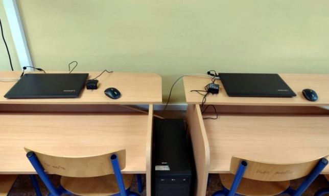 Pół miliona na sprzęt do suwalskich szkół Suwałki pozyskały pół miliona na sprzęt komputerowy i pomoce dydaktyczne