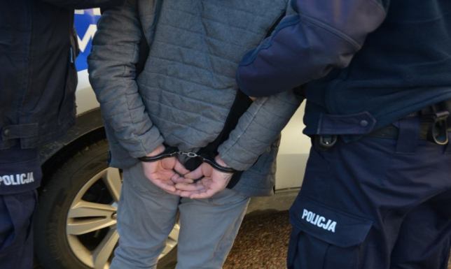 Jechał skradzionym autem za 200 tysięcy