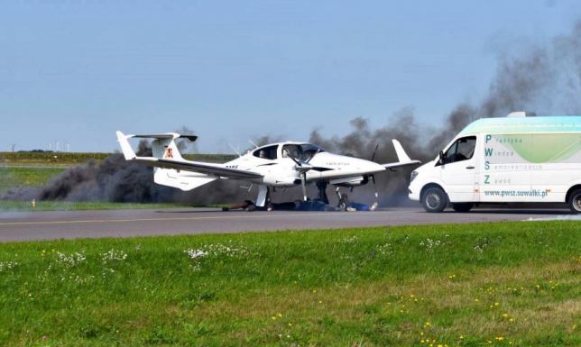 Szkolenie służb na lotnisku w Suwałkach