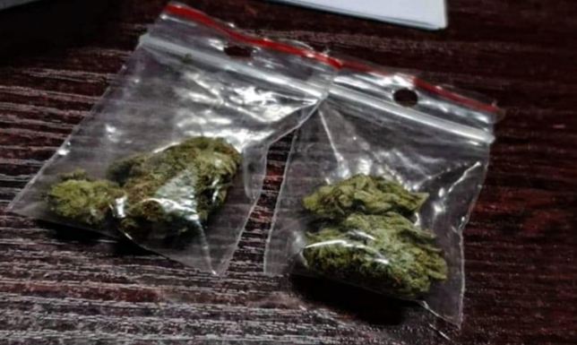 Strzelał petardami - wpadł z narkotykami