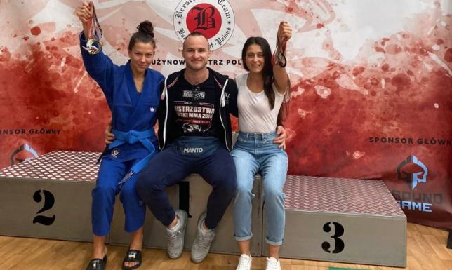Dwa medale zdobyły zawodniczki Centrum Sportów Walki Berserkers Team Suwałki