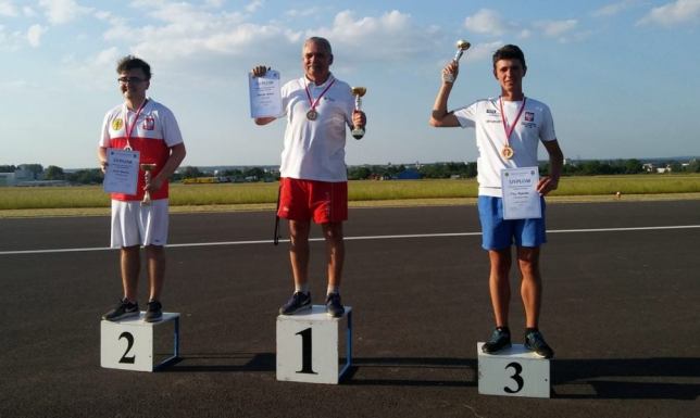 sukces zawodników sekcji modelarstwa lotniczego OSiR w Suwałkach