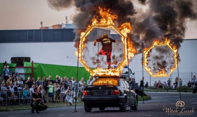 Pokazy monstertracków w Suwałkach