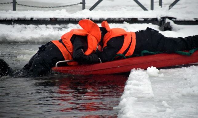 Do dramatycznego zdarzenia doszło na jeziorze Wigry w Starym Folwarku