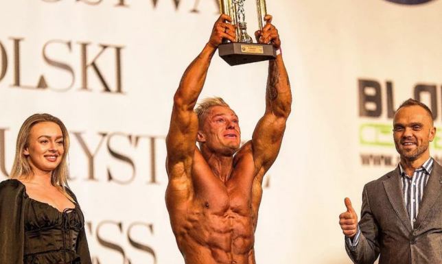 Daniel Myszkowski Absolutnym Mistrzem Daniel Myszkowski po raz czwarty zdobył oficjalny tytuł Mistrza Polski