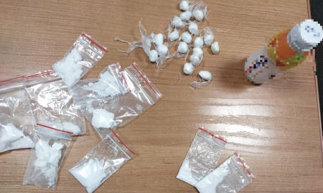 50 gramów amfetaminy w zamrażalniku 24-latka z Suwałk