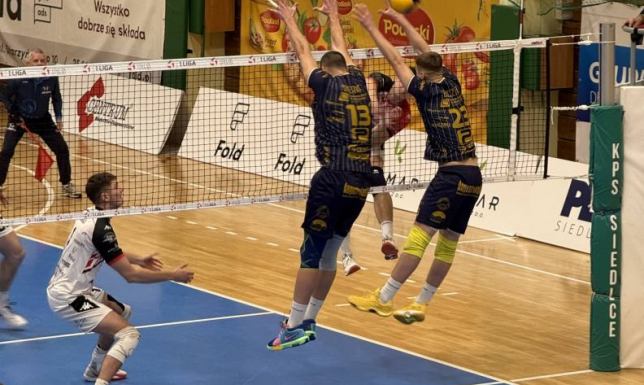 Siatkarze KS Necko Augustów przegrali na wyjeździe z KPS Siedlce
