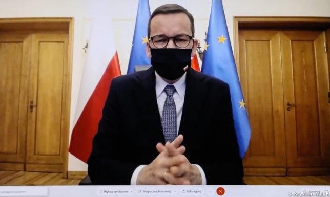 Zasady w strefie żółtej i czerwonej premier Morawiecki
