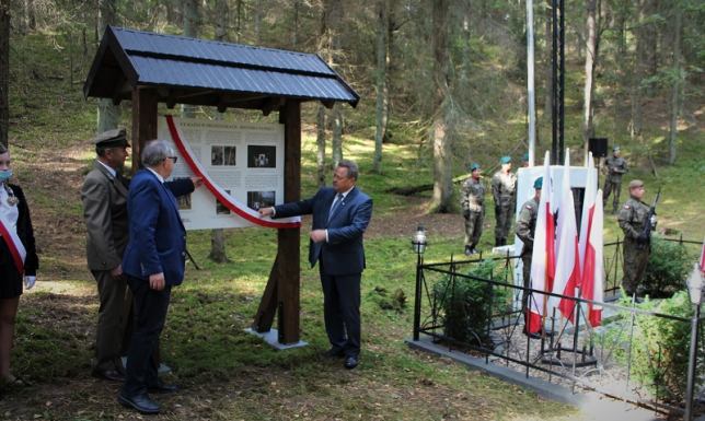 Nowa tablica koło Prudziszk