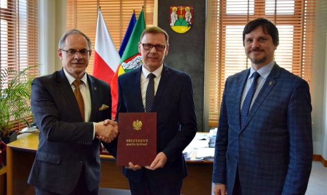 Ignacy Ołów dyrektorem Suwalskiego Ośrodka Kultury Ignacy Ołów wygrał konkurs na stanowisko dyrektora Suwalskiego Ośrodka Kultury.