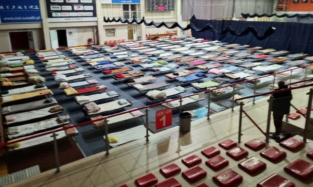 do Suwałk pociągami przyjeżdża kilkuset uchodźców z Ukrainy.