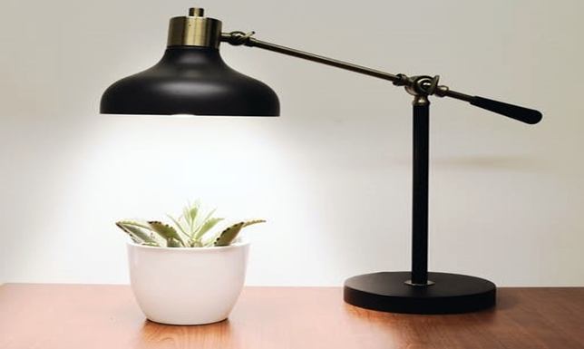 Jak dobrać oświetlenie do salonu?