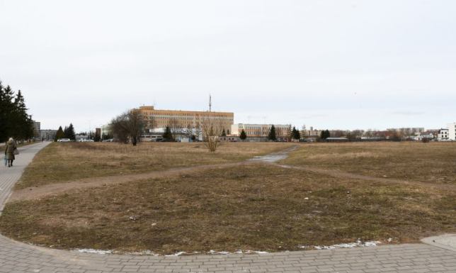 wygląd nowego parku u zbiegu ulic Nowomiejskiej i Świerkowej w Suwałkach