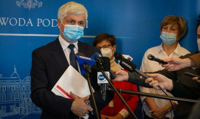 rosnąca liczba zakażeń koronawirusem na terenie województwa podlasiego