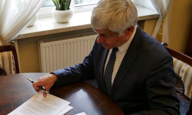 200 tys. zł na autobus szkolny dla Gminy Raczki Dofinansowanie na autobus w Raczkach