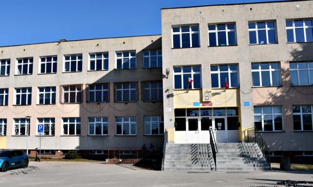 przebudowa i remont kuchni żywienia zbiorowego