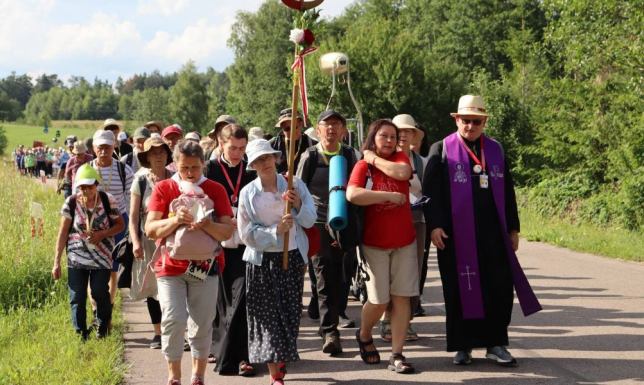Jubileuszowa 35. Pielgrzymka Piesza z Suwałk do Wilna Przed pielgrzymami trasa licząca około 270 km