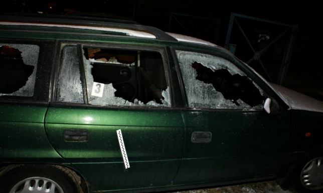 Suwalscy policjanci zatrzymali 37-latka, podejrzanego o uszkodzenie samochodu