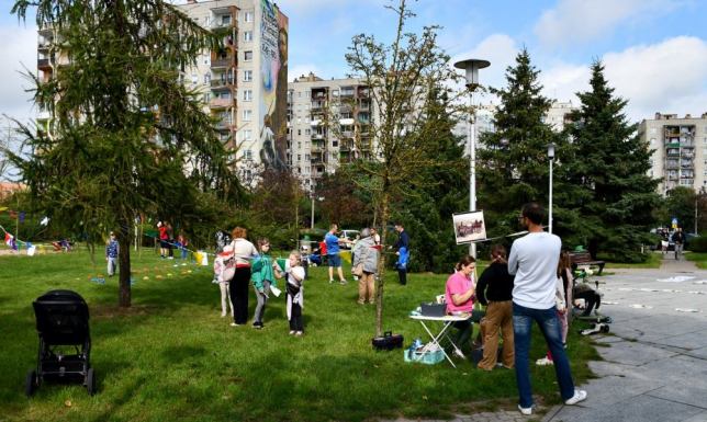 Plener malarski, animacje i zabawy dla dzieci, wielka krzyżówka