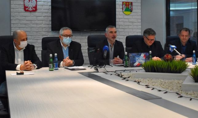 Konferencja prasowa radnych Prawa i Sprawiedliwości z Suwałk