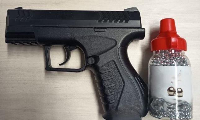 Mężczyzna został zatrzymany w mieszkaniu w Suwałkach