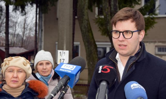 Grupowe zwolnienia i zmniejszenie rangi stacji PKP CARGO w Suwałkach spółka PKP Cargo zwolniła z pracy 13 osób