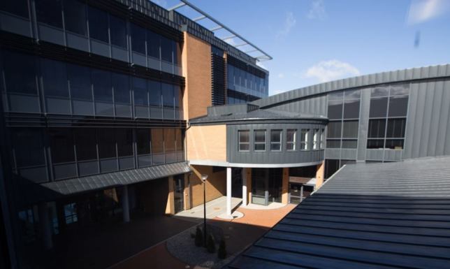 spotkanie pod hasłem "Pewne inwestycje na niepewne czasy"