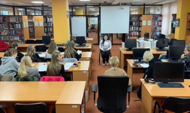 Pomagają w przygotowaniu do matury Pogotowie Maturalne w Państwowej Uczelni Zawodowej