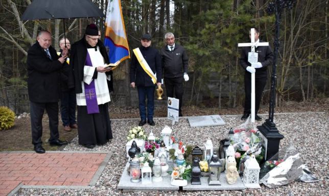 pogrzeb Dzieci Zmarłych Przed Narodzeniem