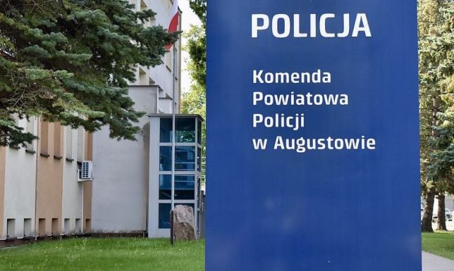 O krok od tragedii. 2-latek wbiegł przed auto Kierująca zatrzymała pojazd i zaopiekowała się maluchem