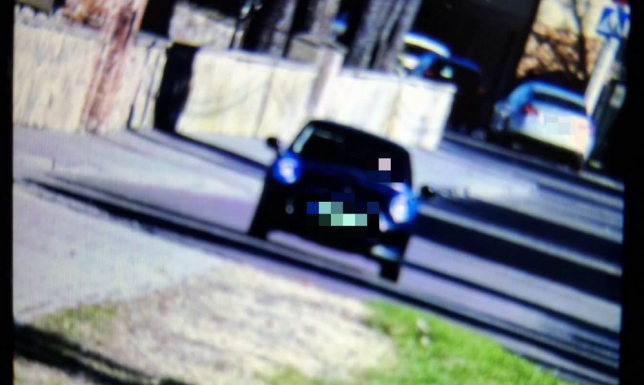 Policjanci z suwalskiej drogówki zatrzymali do kontroli Mini