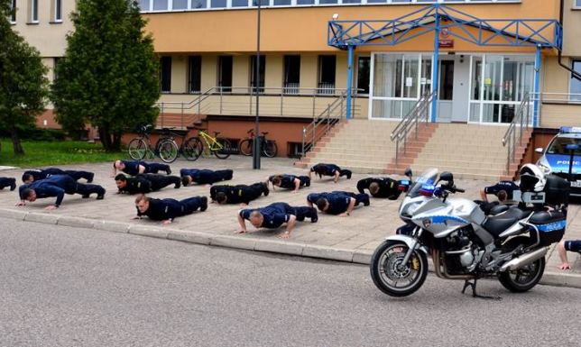 Suwalscy policjanci dołączyli do akcji #Gaszynchallenge