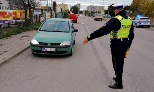 Sześciu kierowców pod wpływem alkoholu policjanci suwalskiej drogówki sprawdzali trzeźwość kierowców