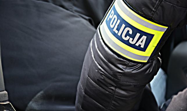 obywateli Litwy podejrzanych o kradzieże sklepowe zatrzymali policjanci