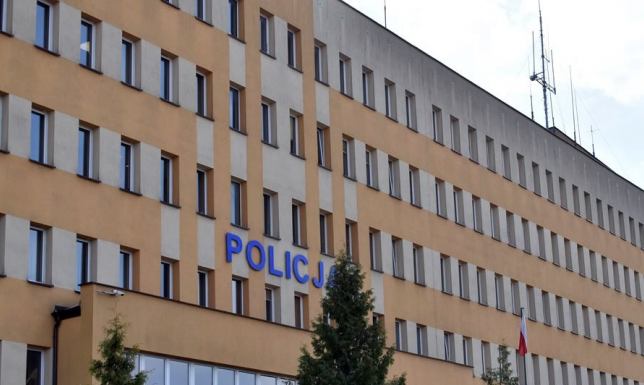 ofiarą oszustów padła 48-latka mieszkanka powiatu suwalskiego