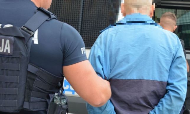 18-latek poszukiwany przez suwalski sąd za rozbój i kradzieże