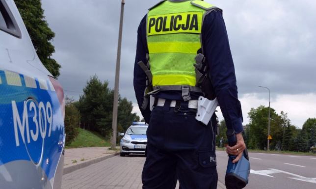Suwalscy policjanci zatrzymali kolejne prawo jazdy