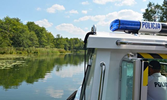 47-latek utopił się nad jeziorem Szelment Na niestrzeżonej plaży utopił się 47-letni mężczyzna
