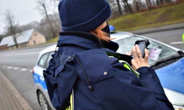 33-latek prowadził mając promil alkoholu i cofnięte prawo jazdy