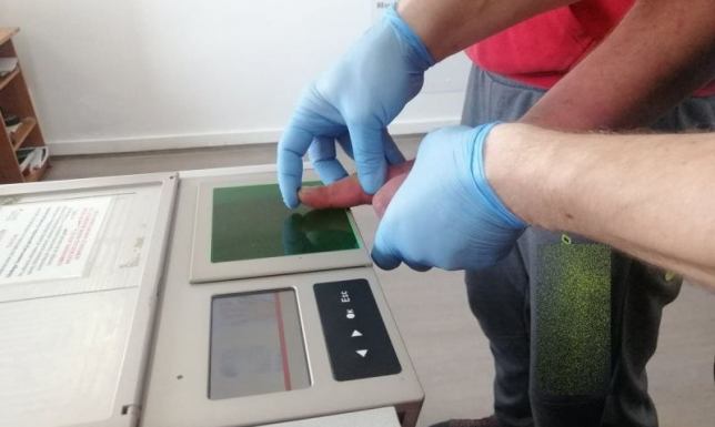  zatrzymali podejrzanego o usiłowanie i kradzież katalizatorów samochodowych