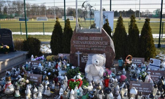 Po Mszy Świętej ciała dzieci utraconych zostaną złożone do grobu